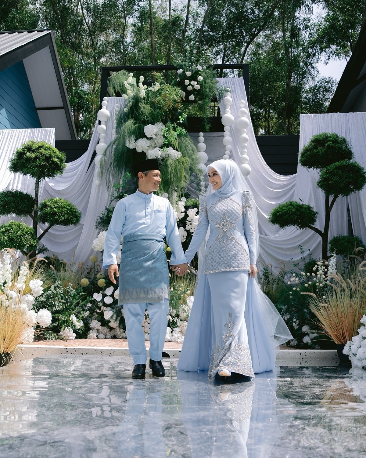 Pernikahan Erra Fazira dan Ezwan Zain