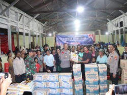 Polda Babel Kembali Kirim Bantuan Logistik ke Korban Bencana Alam di Sumut