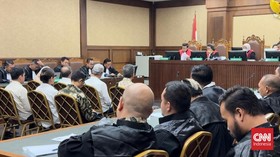 8 Pejabat Kemnaker Divonis 4-7,5 Tahun Penjara Kasus Pemerasan TKA