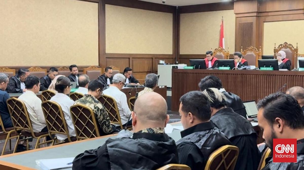 8 Eks Pejabat Kemnaker Didakwa Peras Agen TKA hingga Rp135 M