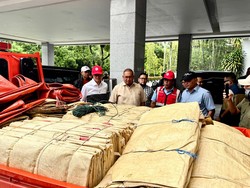 Andre Rosiade Pastikan 1.000 Dumbag PT Semen Padang untuk Solok