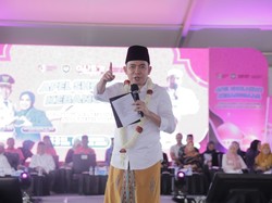 Di Acara Selawatan, Bupati Jember Paparkan Program Beasiswa-Kesehatan