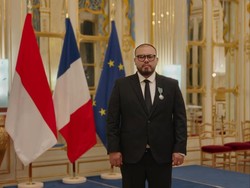 Bangga! Joko Anwar Dianugerahi Gelar Ksatria Bidang Seni dari Prancis