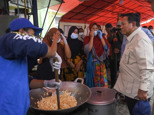  Jawaban Prabowo soal Banjir Sumatra Belum Berstatus Bencana Nasional