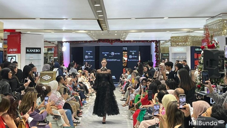 Season of Elegance Fashion Show