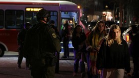 Pelaku Penembakan Massal di Universitas Brown Tewas Bunuh Diri