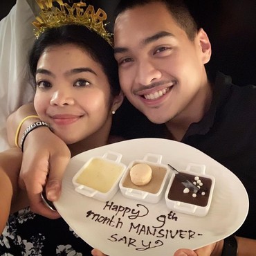 Kini Diunfollow, 7 Potret Dito Eks Menpora dengan Istri yang Setia Mendampinginya