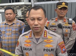 Polisi Pra Rekonstruksi Kasus Anak SD Diduga Bunuh Ibu di Medan, Ada 43 Adegan