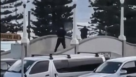 Pelaku Penembakan Massal di Pantai Bondi Sydney Ayah dan Anak