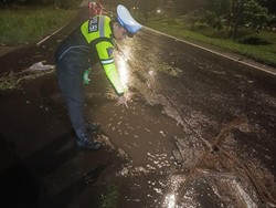 Wanita Lansia di Palembang Tewas Kecelakaan Tunggal Saat Hindari Lubang