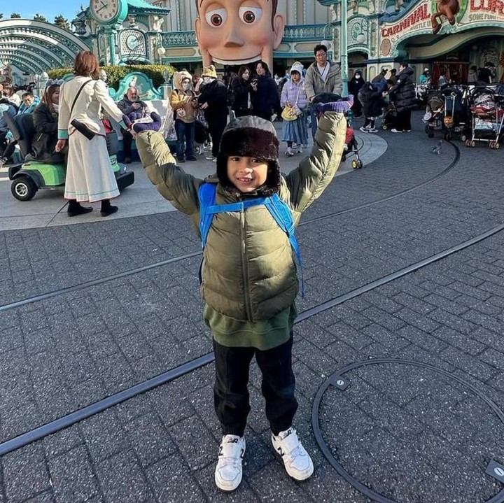 <p>Putra bungsunya, Miguel Arrawsya Janied atau yang akrab dipanggil Miguel, lahir pada 12 Desember 2018. Belum lama ini, Miguel baru saja merayakan ulang tahunnya yang ke tujuh, Bunda. (Foto: Instagram @desta80s)</p>