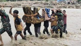 Istana Sebut Kepala BNPB Minta Tambahan Personel TNI-Polri ke Aceh