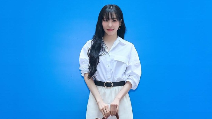 Get The Look: Clean & Minimalist Style ala Tiffany Young