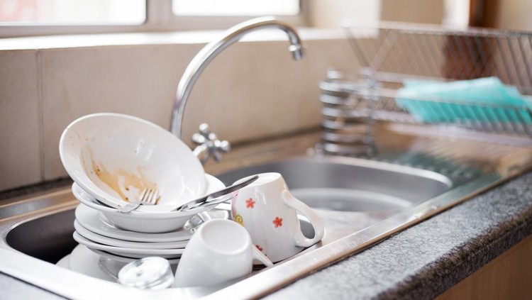 Ilustrasi cuci piring