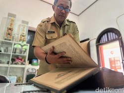 Alkitab Kuno 158 Tahun di Gereja Merah Diinventarisasi Pemkot Kediri