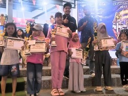 Hobi Boleh Otomotif, Tapi Acara Ultahnya Bikin Anak-anak Happy