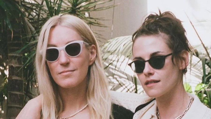 Kristen Stewart dan Dylan Meyer