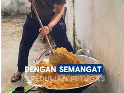 Lapas Sibolga Bagikan Air Bersih-Ratusan Porsi Nasgor ke Korban Banjir