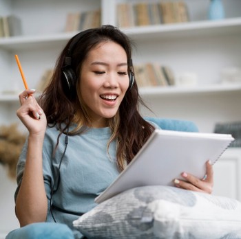 New Year, New Goals! Ini Zodiak yang Paling Antusias Buat Resolusi Tahun Baru