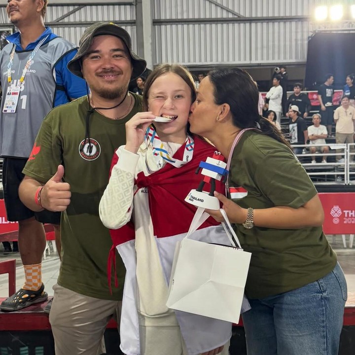 <p>Dalam kompetisi ini, Malana mengharumkan nama Indonesia bersama dengan Basral Graito Hutomo yang meraih medali emas dalam kategori nomor <em>extreme skateboard street </em>putra di SEA Games Thailand 2025.&nbsp;(Foto: Instagram @afandy_dh)</p>