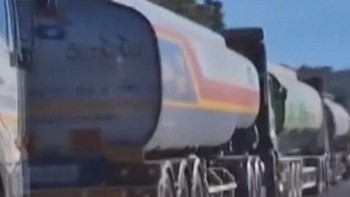 Perang Menegang, Thailand Putus Jalur Pasokan Bahan Bakar ke Laos