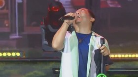 Wali Geber Semangat Penonton Kala Tutup HUT Transmedia 24 Ours