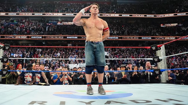 John Cena resmi mengakhiri kariernya dari WWE setelah melakoni pertandingan terakhir pada Jumat (13/12).