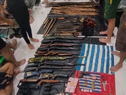 TNI Kuasai Markas OPM di Yahukimo, Senpi-Busur Panah Disita