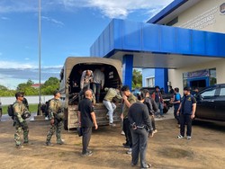 15 WN China Penyerang Sipil-5 TNI Diamankan di Kantor Imigrasi Ketapang