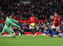 2 Penyelamatan Top Lammens Hindarkan MU dari Kekalahan