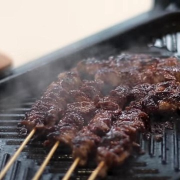 5 Resep Sate untuk Menu Makan Bersama saat Tahun Baru ala Chef Devina Hermawan