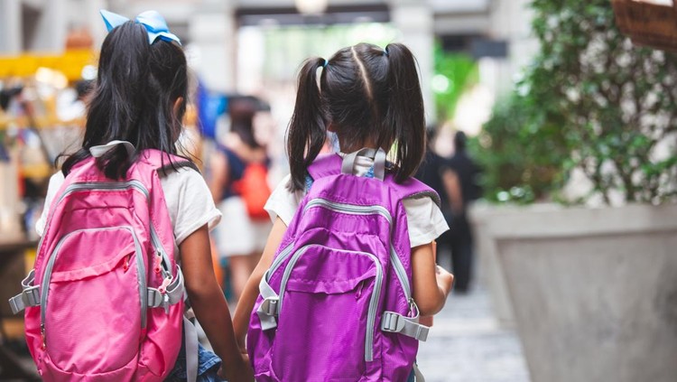 Apa Itu &OpenCurlyDoubleQuote;Worldschooling&rdquo;&quest; Metode Pendidikan Traveling yang Tak Selalu Indah seperti di Medsos