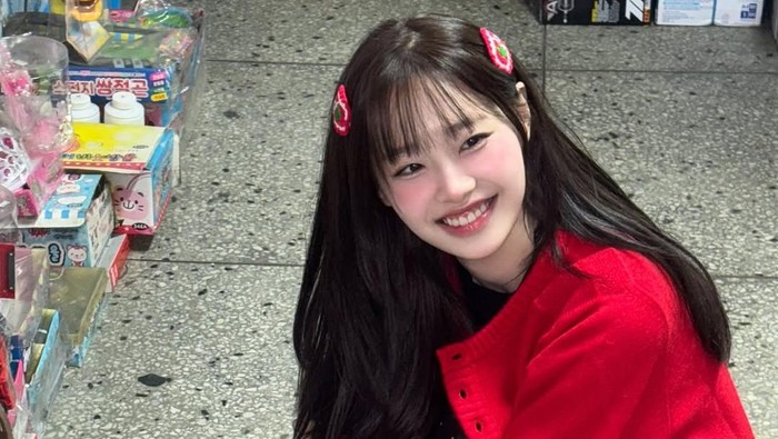 Chuu Umumkan Comeback dengan Full Album Pertama 