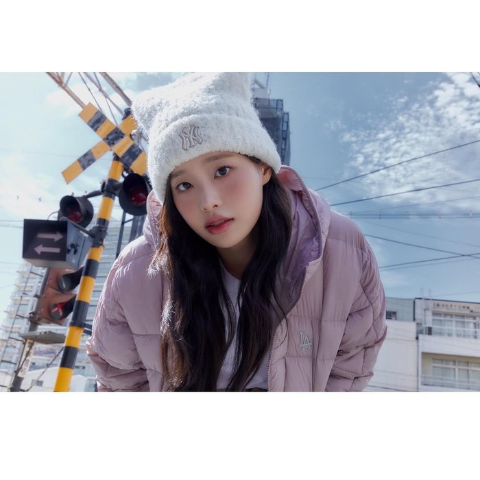 Chuu akan merilis full album pertamanya yang bertajuk XO, My Cyberlove pada 7 Januari 2026. Banyak penggemar yang menantikan rilisnya album ini karena mereka sudah tidak sabar ingin mendengarkan suara merdu Chuu.