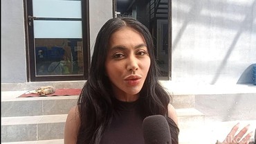 Denada Ceritakan Momen Bahagia Sang Putri Rayakan Ultah Bareng Jerry Aurum