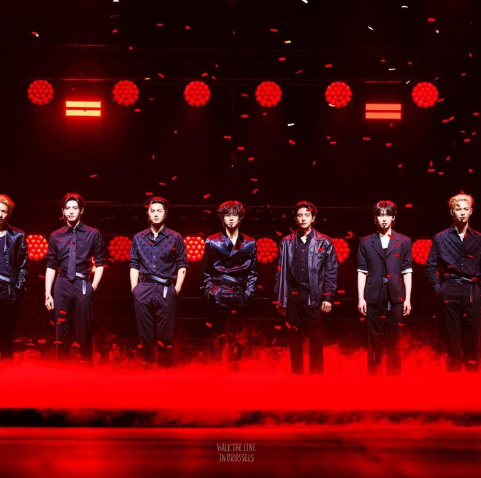 Pada hari yang sama mini album THE SIN : VANISH rilis, ENHYPEN juga akan menggelar showcase untuk comeback terbaru mereka. Lebih tepatnya, showcase ini akan digelar pada 16 Januari 2026 di Hwajeong Tiger Dome, Universitas Korea pada pukul 20.00 KST.