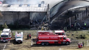 FOTO: Kecelakaan Pesawat di Meksiko, 7 Orang Tewas