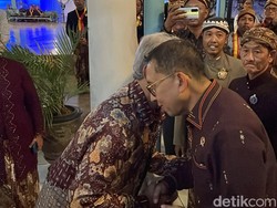 Pesan Fadli Zon di Keraton Solo: Berharap Iklim Kondusif di Sini