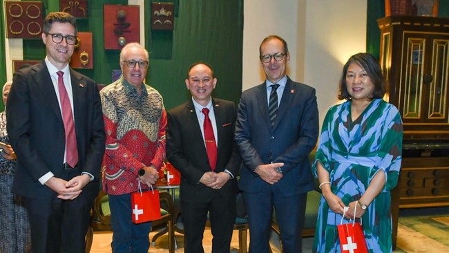 Gala dinner SwissCham dimanfaatkan sebagai ajang meneguhkan komitmen bisnis untuk memperkuat hubungan bilateral pengusaha Swiss dan Indonesia.