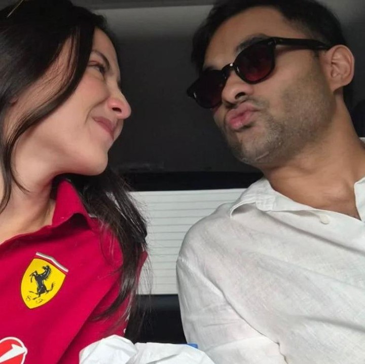 <p>Dari beberapa foto yang diunggah, Pevita tampaknya tidak bisa menyembunyikan rasa bahaginya, Bunda. Ini terlihat saat ia memancarkan kebahagiaannya lewat senyuman manis yang diabadikan. (Foto: Instagram @pevpearce)</p>