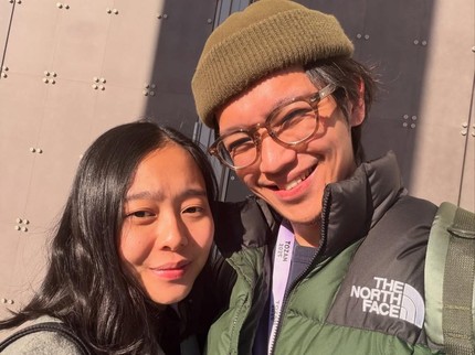 Dhika Himawan Babymoon Bersama Suami Brandon Salim ke Jepang, Seru Berkunjung ke Gunung Fuji