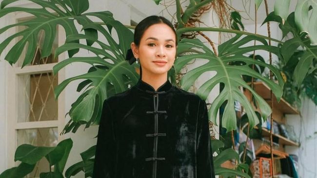 Cerita Andien Berikan Bantuan ke Korban Bencana Aceh Timur, Helikopter Tidak Bisa Mendarat