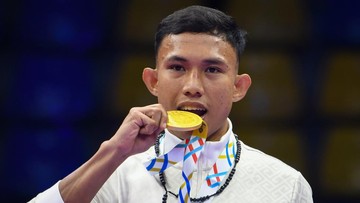 Berita Olahraga Terkini CNN Sport : Anak Tukang Pijat Keliling Raih Emas SEA Games: Bapak, Aku Berhasil