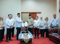 I Komang Koheri Resmi Jabat Plt Bupati Lampung Tengah Gantikan Ardito Wijaya