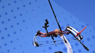 Sorotan Dunia Olahraga CNN Sport : Tim Compound Putri Indonesia Akhiri Puasa Emas 12 Tahun di SEA Games