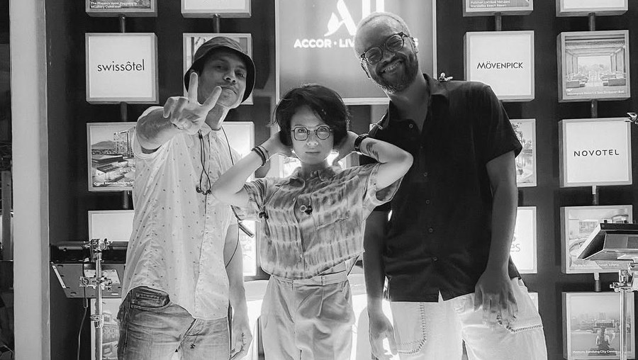 Lirik Lagu Jurus Terjitu - Tangga