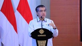 Gubernur Harus Umumkan Kenaikan UMP 2026 Paling Lambat Besok
