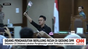 VIDEO: Sidang Penghasutan Berujung Ricuh di Gedung DPR