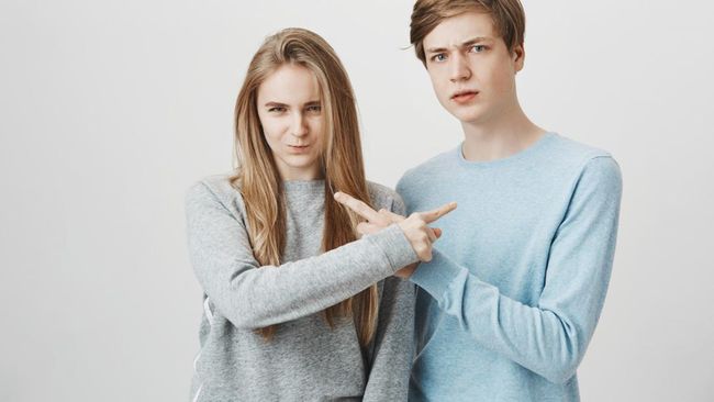 Dengan memahami kepribadian mereka, kamu bisa lebih bijak dalam berteman atau menjalin hubungan apa pun dengan mereka.