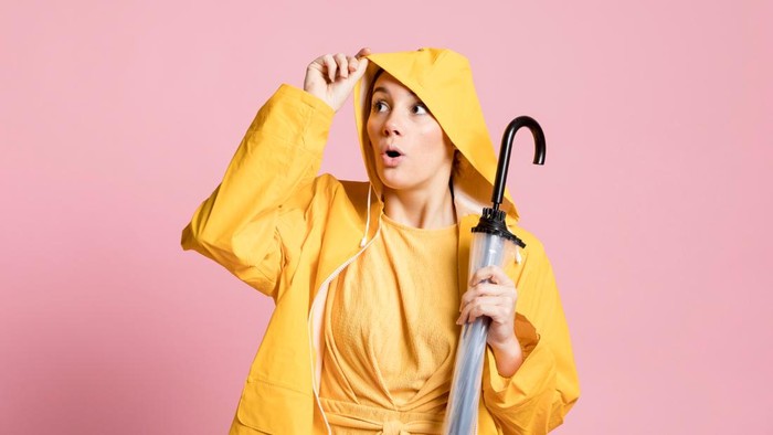 5 Tips Liburan Akhir Tahun saat Musim Hujan agar Tetap Nyaman dan Seru